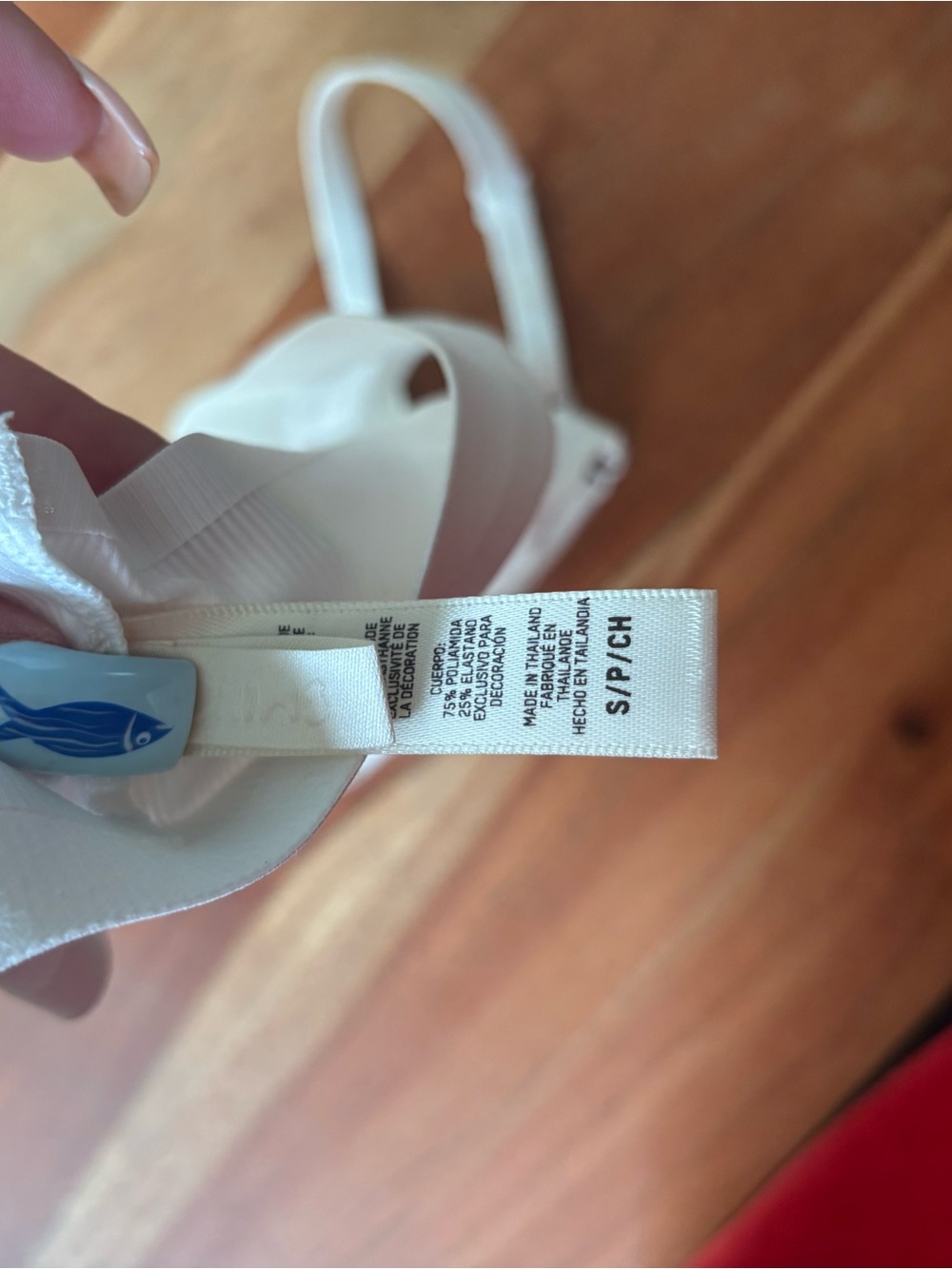 SKIMS White Ribbed Plunge Bralette - Picture 4 of 4
